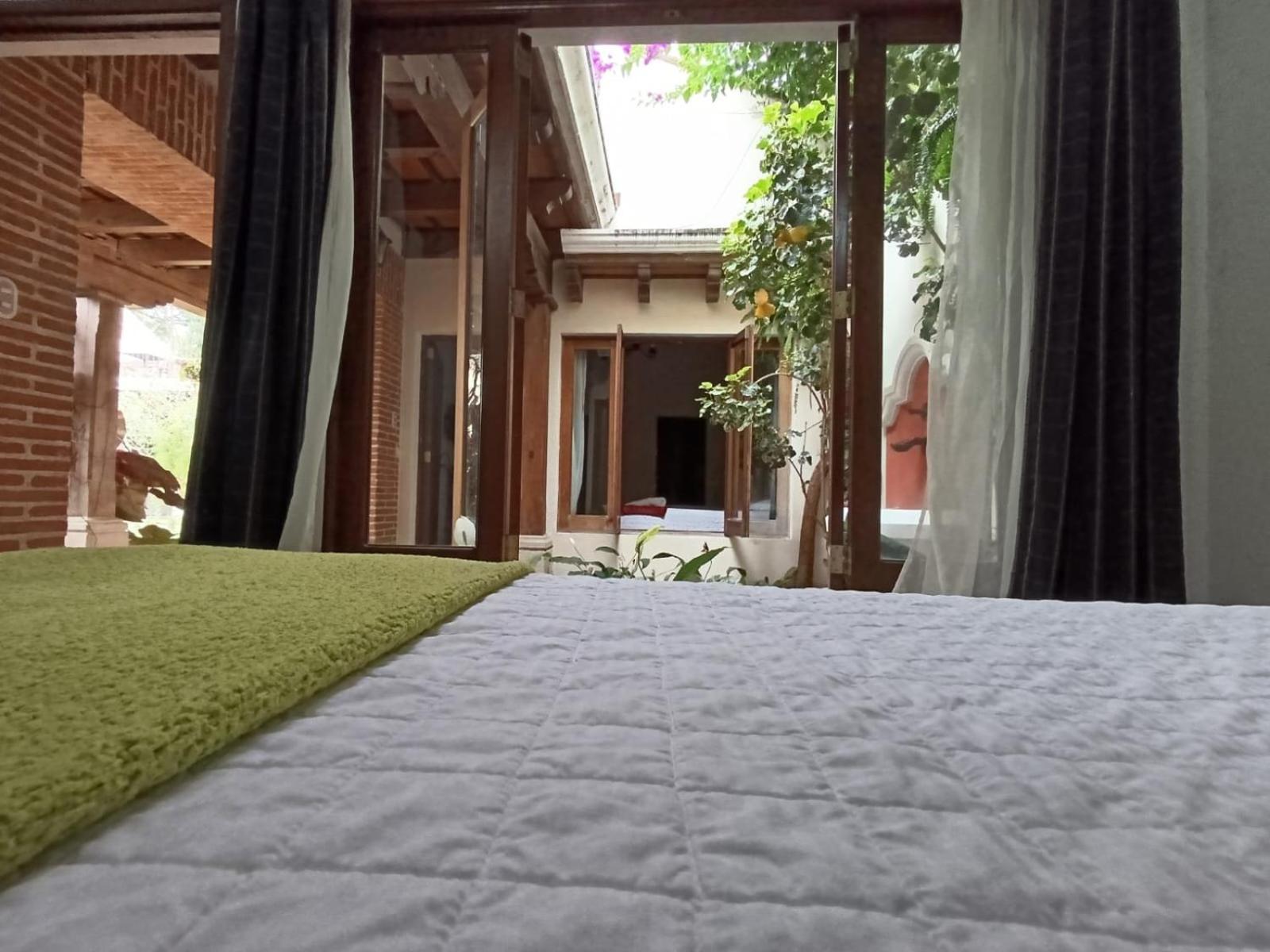 Donde Lico Hotel Antigua Exterior photo